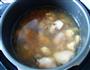 猪踝骨炖黄豆的做法图解3