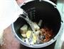 虫草花淮山乌鸡汤的做法图解2