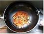 腊肠炒面的做法图解3