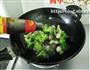 蚝油双菇西兰花的做法图解6