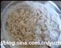 油渣饼的做法图解1