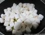 花生芒果牛轧糖的做法图解2