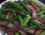 蒜台腊肉的做法图解1