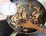 青蒜肉丝炒年糕的做法图解7