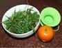 橘汁拌菜芽的做法步骤2