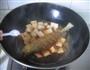 黄鱼炖豆腐的做法图解7