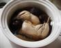 海参香菇煲鸡汤的做法图解9