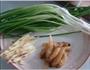 辣味蒸鲈鱼的做法图解2
