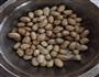 红米花生核桃粥的做法图解3