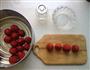 草莓果酱的做法图解1