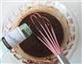 巧克力慕斯刷绣蛋糕的做法步骤12