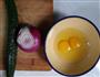 洋葱炒鸡蛋的做法图解1