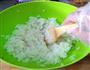 简单的黄瓜肉松饭团的做法图解1