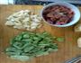 豆角焖面的做法图解1