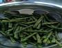 干煸豆角的做法图解2