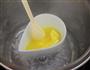 柠檬慕斯蛋糕的做法图解3