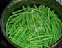 红油豇豆的做法步骤2