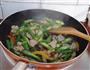 秋葵炒肉的做法图解6