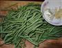 油焖豇豆的做法图解1