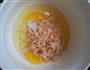 虾皮蛋羹的做法图解1