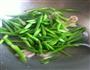 芦笋炒鲜虾仁的做法图解3