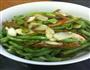 青椒炒长豆角的做法图解1