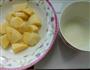 拔丝土豆的做法图解1