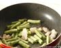 豆角焖面的做法图解3
