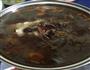 万能电饭锅版茶树菇骨头枸杞汤的做法图解6