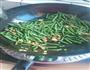 肉炒豇豆-妈妈的味道的做法图解7