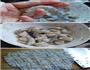 鲜虾肉饼的做法图解1