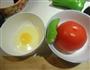 番茄酱汁桂林米粉的做法图解1
