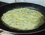 葱香土豆鸡蛋饼的做法图解2