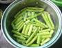 芦笋新口味-柠檬芝麻拌芦笋的做法步骤3