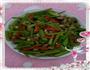 炝拌芹菜花生米的做法图解1
