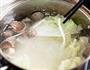 白菜粉丝汤的做法图解5