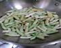 素烧土豆炖豆角的做法图解6
