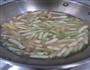 素烧土豆炖豆角的做法图解7