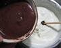 巧克力慕斯蛋糕的做法图解11