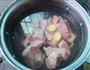 莲藕墨鱼筒骨汤的做法图解5