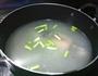 鲫鱼萝卜丝汤的做法图解4
