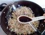 枸杞麻油炒饭饭中点点红的做法图解10