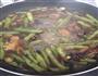 五花肉豆角焖面的做法图解6