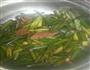 蒜薹炒肉的做法图解1