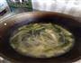 白菜萝卜土豆粉条汤的做法步骤3