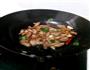 丝瓜烧肉的做法图解5