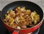 土豆鸡块的做法图解2