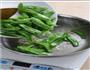 蒜香荷兰豆的做法图解4