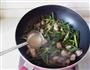 火腩炒蒜薹的做法图解12