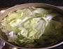 白菜虾皮汤的做法图解1